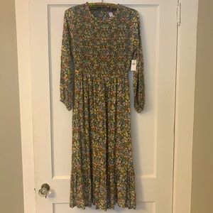 NWT Old Navy Long-sleeve Fit and Flare Smocked Dress Size Small